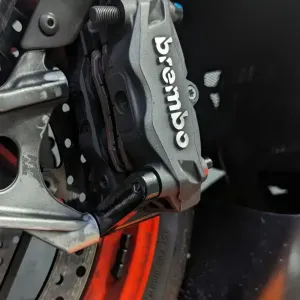 Preview: Universal M10 Bremssattelhalter von BUMA Racing
