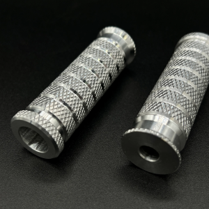 Preview: Racing Fußraste Aluminium 75 mm M8 – BUMA Racing