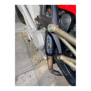 F&F Carbon Auspuffverkleidung, 100 % Carbon – Ducati Monster 696, Monster 796 u. a.