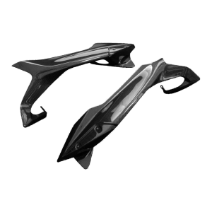 Preview: F&F Carbon Heck-Seitenverkleidung, Carbon/Glasfaser – Ducati Panigale V2 ab 2025, Streetfighter V2 ab 2025