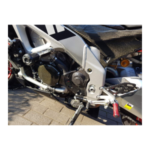 Preview: F&F Carbon Ritzelabdeckung, Carbon/Glasfaser – Aprilia RSV 4 RR/RF ab 2015, Tuono ab 2015