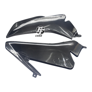 F&F Carbon Seitenverkleidung, Carbon/Glasfaser – Aprilia RSV 4 2009–2020