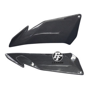F&F Carbon Seitenverkleidung, Carbon/Glasfaser – Aprilia Tuono V4 2015–2020