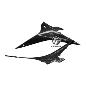 Preview: F&F Carbon Seitenverkleidung unter Tank, Carbon/Glasfaser – Aprilia RSV4 2009–2020, Tuono V4 2015–2020