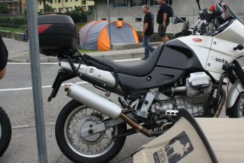 Silenziatore Mistral ovale, inox lucidato, omologato CE – Moto Guzzi Quota 1000/1100 ES