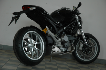 Preview: QD-EXHAUST Ducati Monster 796 – Ex-Box Exhaust System Stainless – fitted to the motorcycle