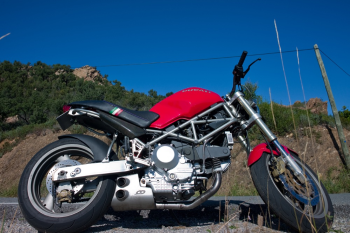QD-EXHAUST Ducati Monster 900 ’97 – Ex-Box Exhaust System Stainless – fitted to the motorcycle