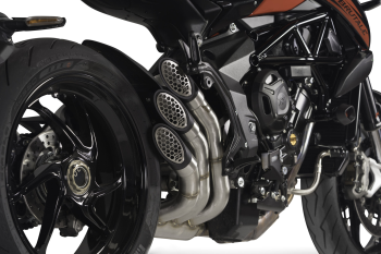 Preview: QD-EXHAUST MV Agusta Brutale 800 (ab 2016) – Slip-on Power Gun Silver – Detailansicht