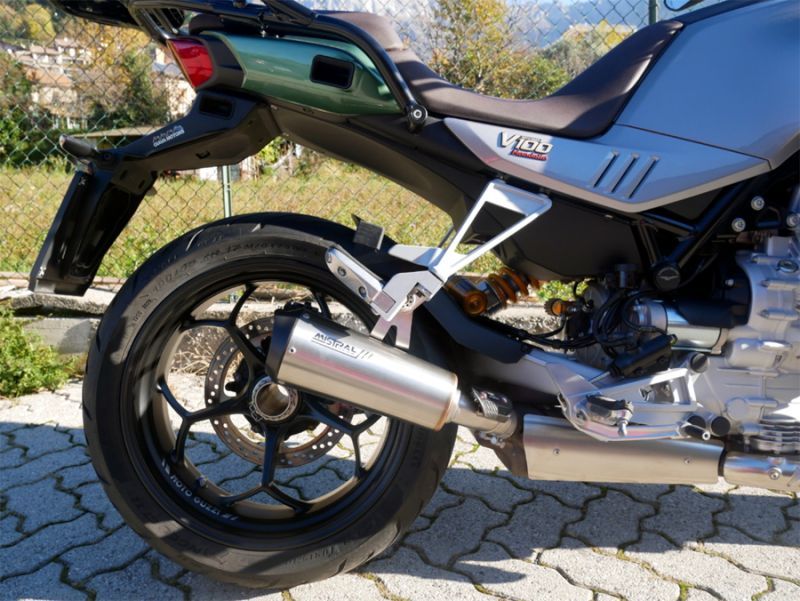 Mistral - Moto Guzzi V100 Mandello