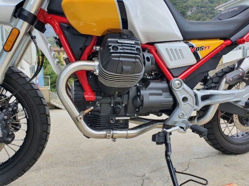 Crossover Pipe - Moto Guzzi (V85 TT)