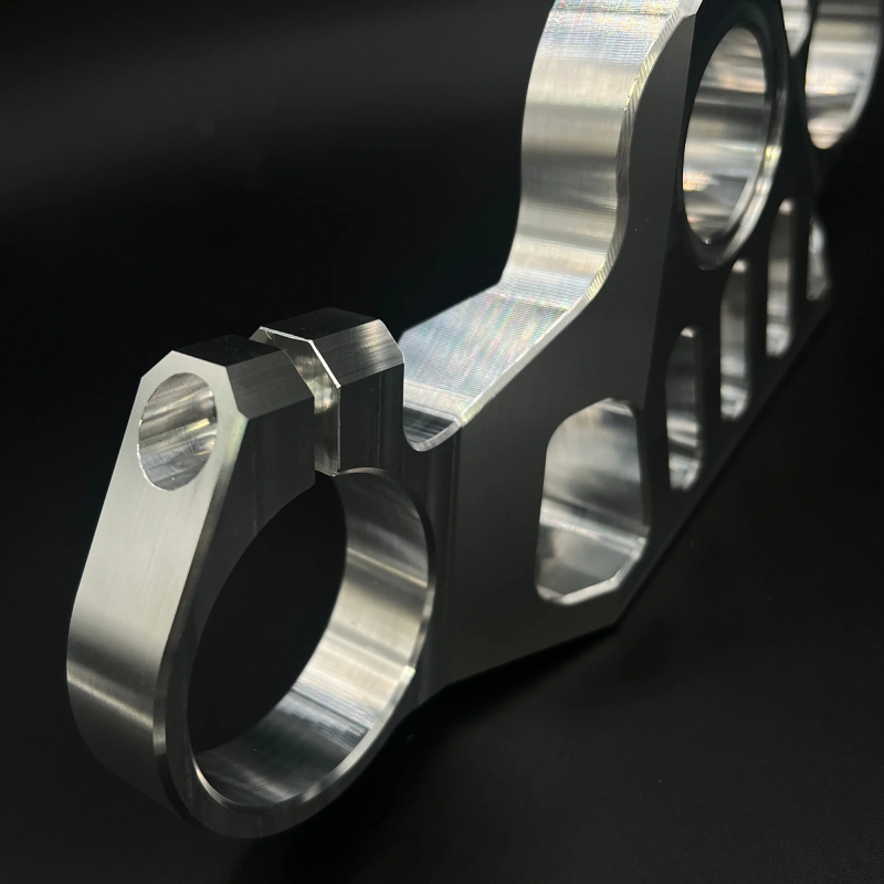 Aprilia RS660 Gabelbrücke RACE LIGHT – BUMA Racing