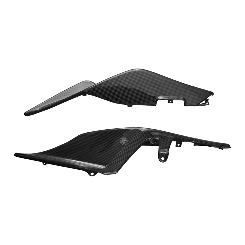 F&F Carbon Heck-Seitenverkleidung, 100 % Carbon – Aprilia RSV4 2009–2020, Tuono V4 Factory 2016–2020