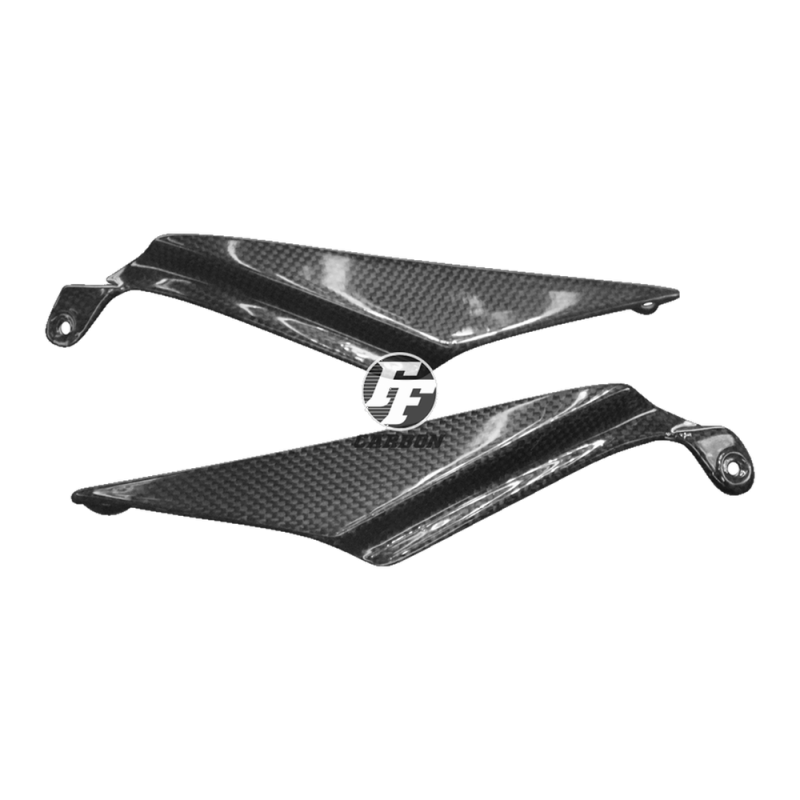 F&F Carbon Seitenverkleidung unter Tank (Vorn), 100 % Carbon – MV Agusta F3