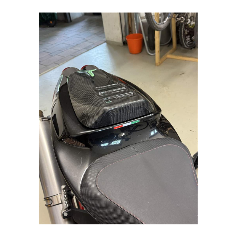 F&F Carbon Soziussitz-Abdeckung, 100 % Carbon – Aprilia RSV Mille 2001–2003, Tuono 2002–2005