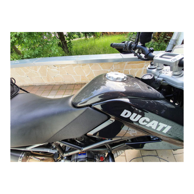 F&F Carbon Tankverkleidung, 100 % Carbon – Ducati Hypermotard 796, Hypermotard 1100