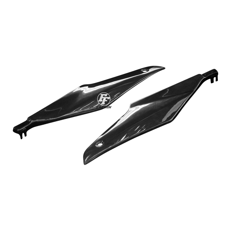 F&F Carbon Tankverkleidung-Seitenteile, 100 % Carbon – Aprilia RSV 1000R 2004–2009