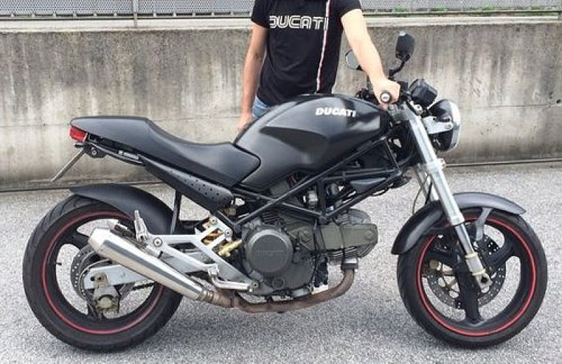 Coppia di silenziatori Mistral, conici corti, inox opaco, omologati – Ducati Monster