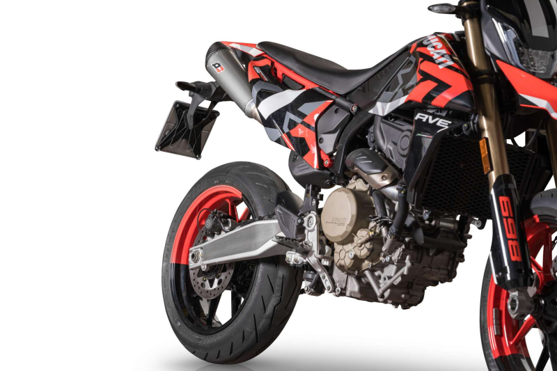 QD-EXHAUST Ducati Hypermotard 698 (Euro 5+) – Slip-on Tri-Cone Titanium Carbon – detail view