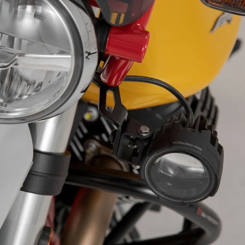 SW-Motech EVO Nebelscheinwerfer-Set LED – Moto Guzzi V85 TT, Travel (bis 2024)