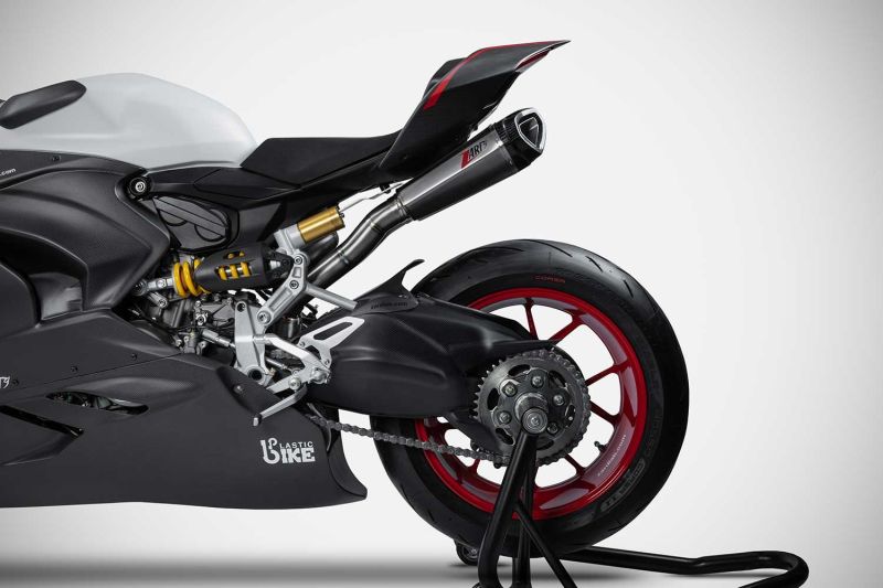 ZARD Full Kit Titan für Ducati Panigale V2