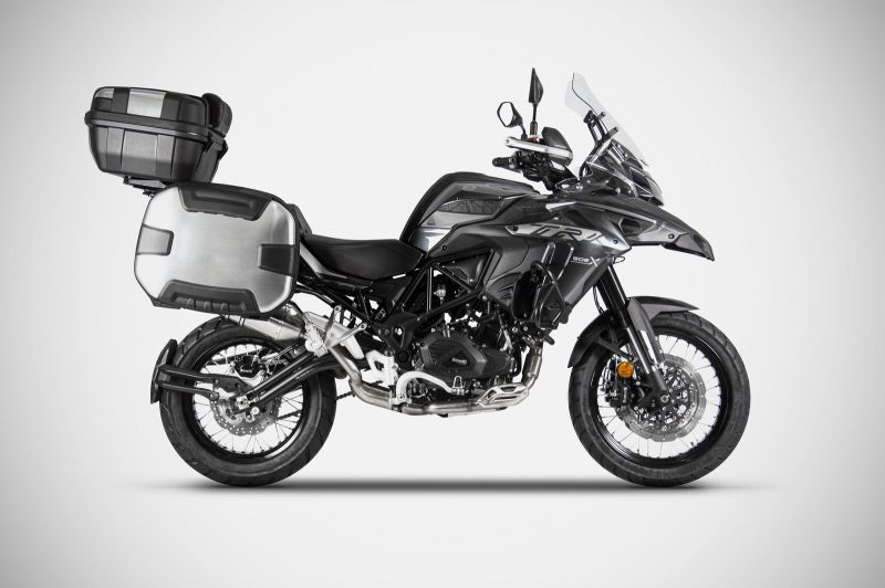 ZARD Slip-on Edelstahl mit Carbon-Endkappe für Benelli TRK 502 X